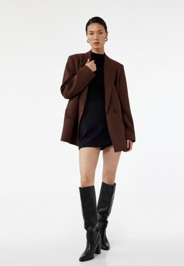 Короткое пальто