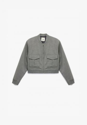 Блейзер с накладными карманами