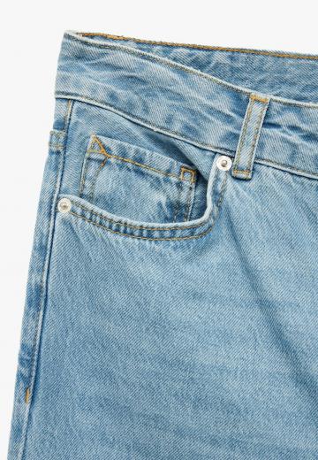 Прямые джинсы