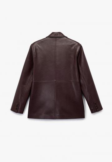 Короткое пальто