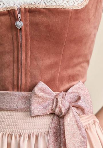 Баварское платье