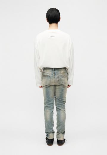 Узкие джинсы