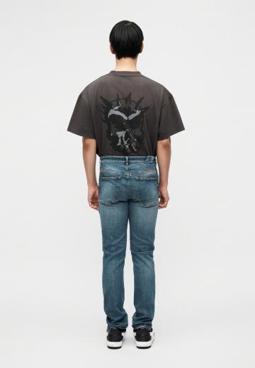 Прямые джинсы