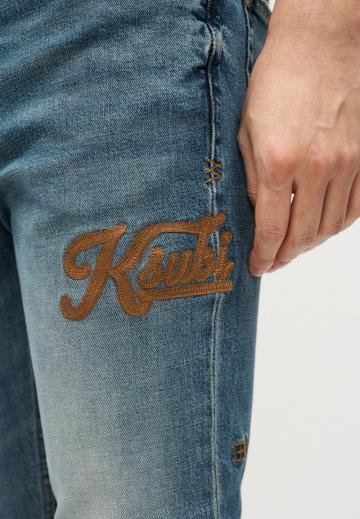 Прямые джинсы