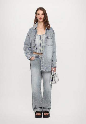 Джинсы бойфренда