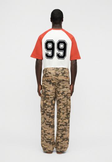 Брюки с накладными карманами