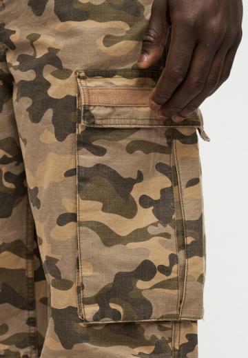 Брюки с накладными карманами