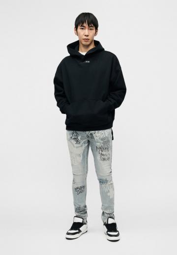 Узкие джинсы