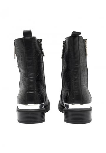 Ковбойские сапоги