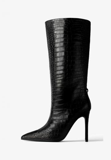 Высокие сапоги