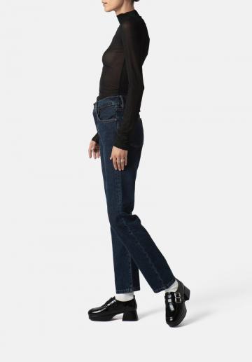 Туфли с высоким носом