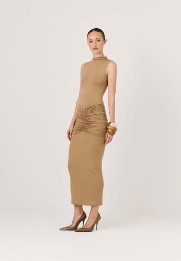 Длинное платье