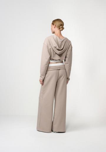 Спортивные штаны