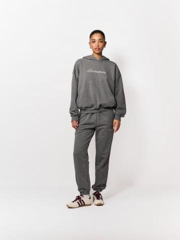 Спортивные штаны