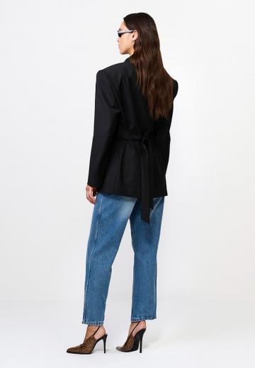 Прямые джинсы