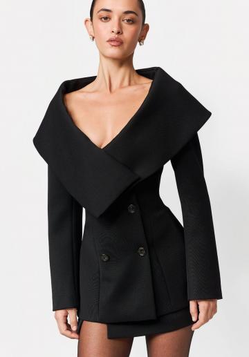 Шерстяное пальто