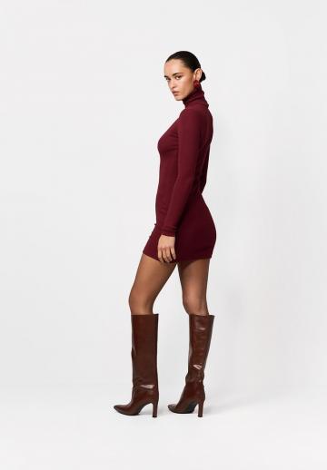 Платье футляр