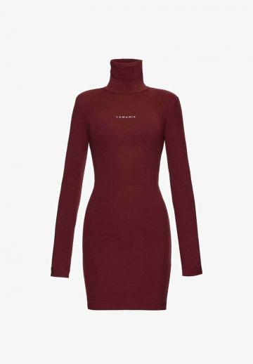 Платье футляр