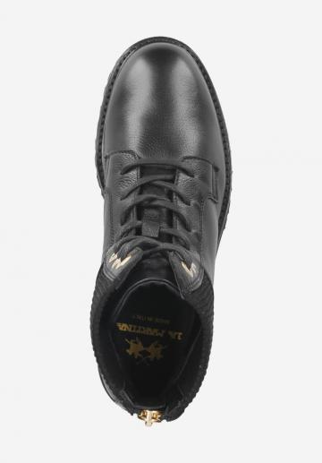 Ботинки на шнуровке