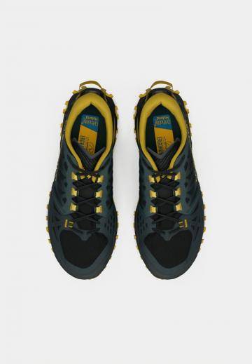 Беговые кроссовки