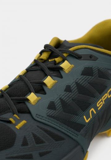 Беговые кроссовки