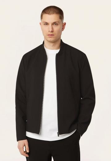 Куртка бомбер