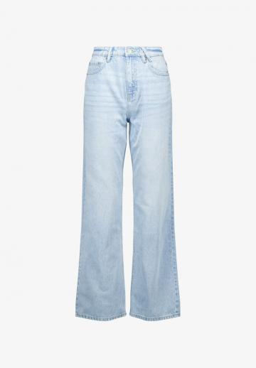 Свободные джинсы