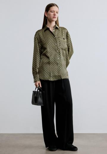 Атласная блузка