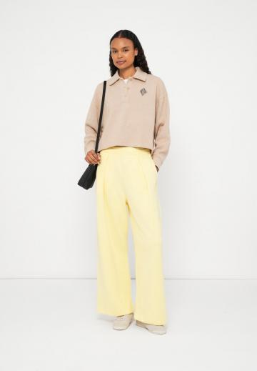 Спортивные штаны