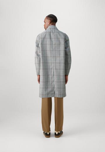 Шерстяное пальто