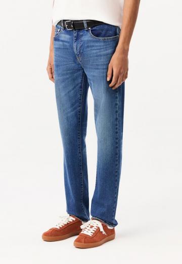 Узкие джинсы