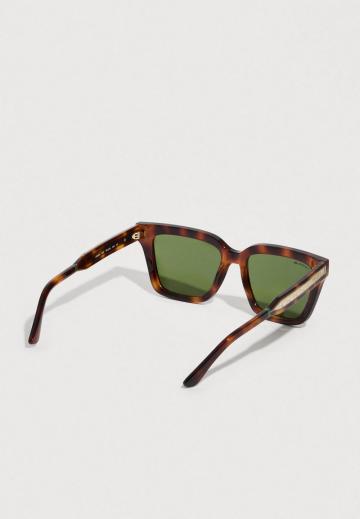 Солнечные очки