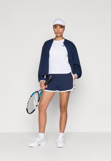 Спортивная куртка