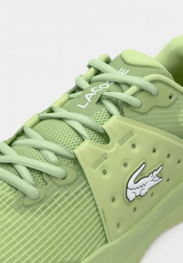 Теннисные кроссовки