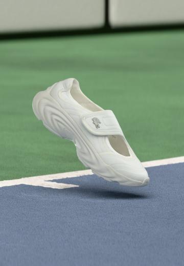 Теннисные кроссовки