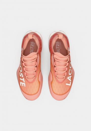 Теннисные кроссовки