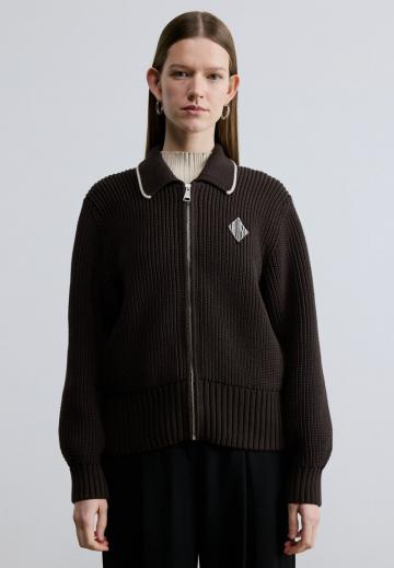 Вязаная кофта