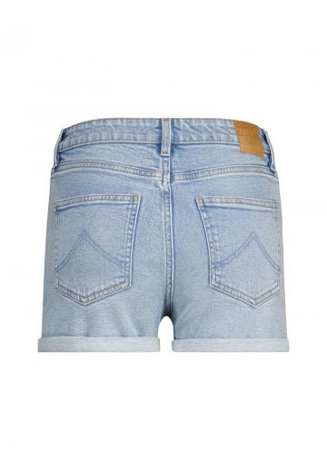 Джинсовые шорты