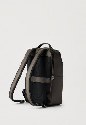 Кожаный рюкзак