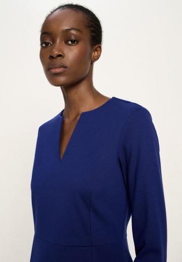 Короткое платье