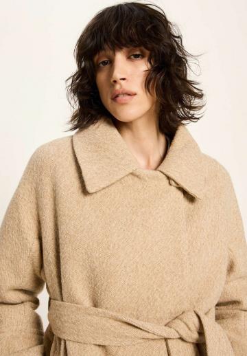 Шерстяное пальто