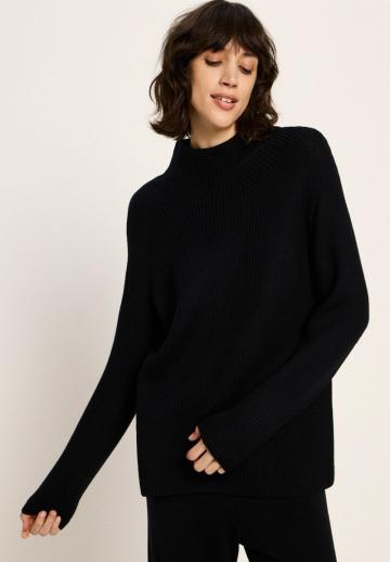 Длинный пуловер