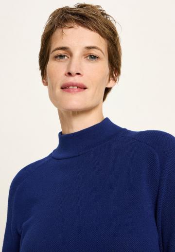 Длинный пуловер