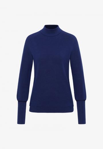 Длинный пуловер