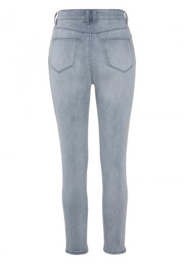 Узкие джинсы