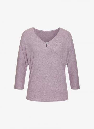 Пуловер с вырезом V