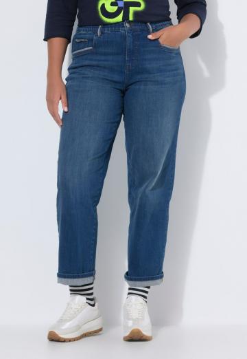 Короткие джинсы