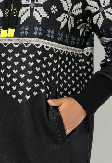 Вязаное платье