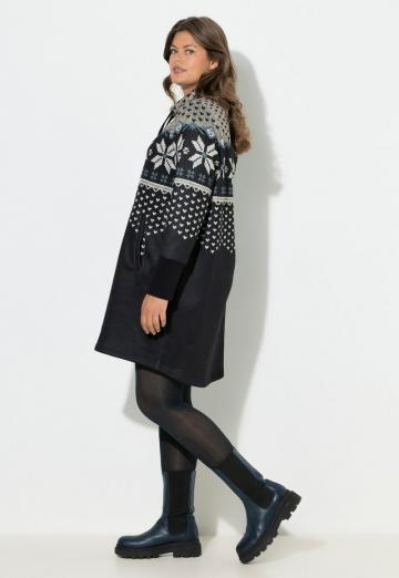 Вязаное платье