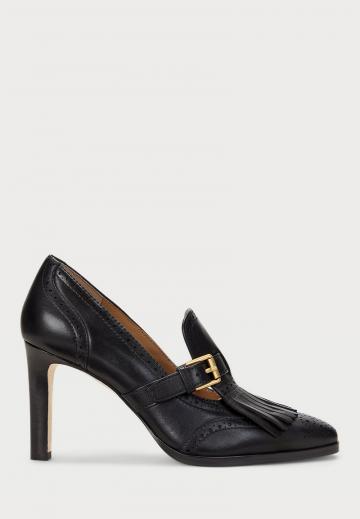 Туфли с высоким носом